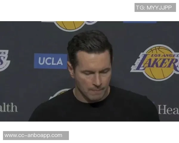 雷迪克应及时喊暂停调整战术雄鹿有字母支撑季后赛前景乐观